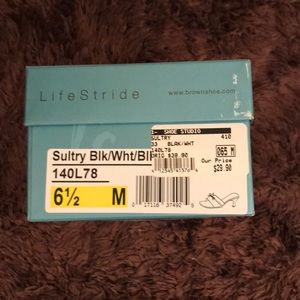 Polka dot women’s sandals